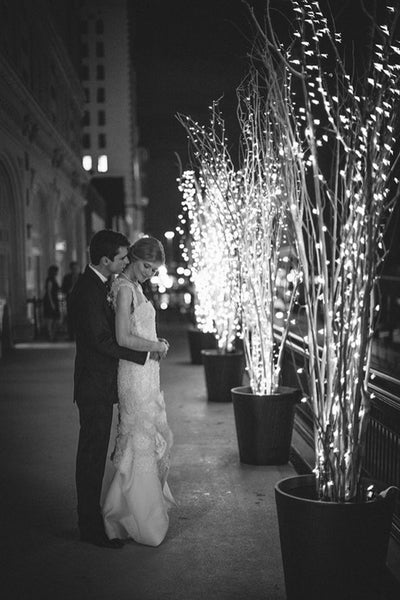 Make Your Wedding Sparkle With Twinkle Lights