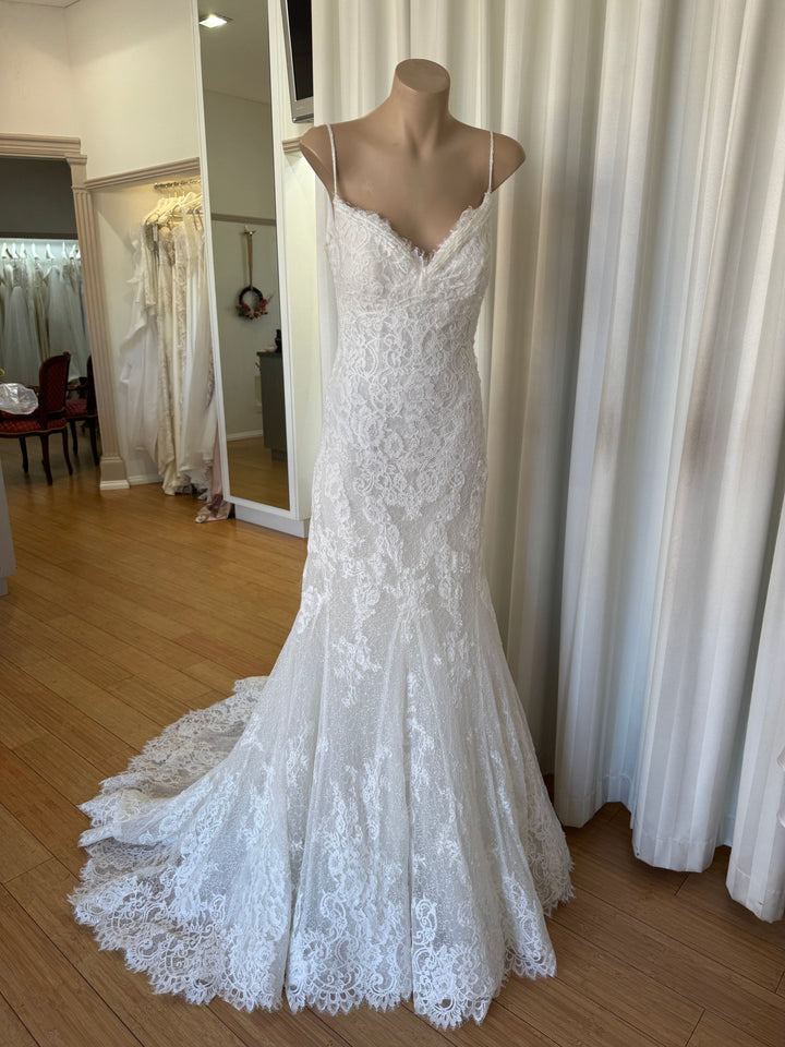 Samantha Wynne | Spanish Lace Wedding Dress Size | Bridal Online Outlet Samantha Wynne | Spanish Lace Wedding Dress Size | Bridal Online Outlet