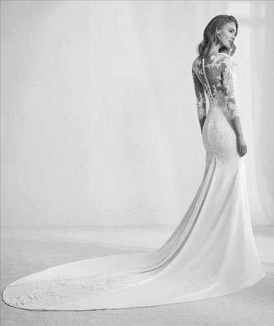 Ragazza by Pronovias | Wedding Dress on Sale | Samantha Wynne